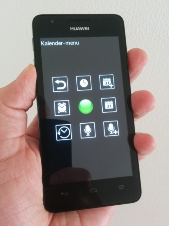 De RAY-telefoon met een actief Kalendermenu