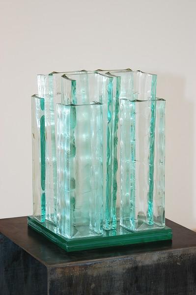 img00004.jpg
